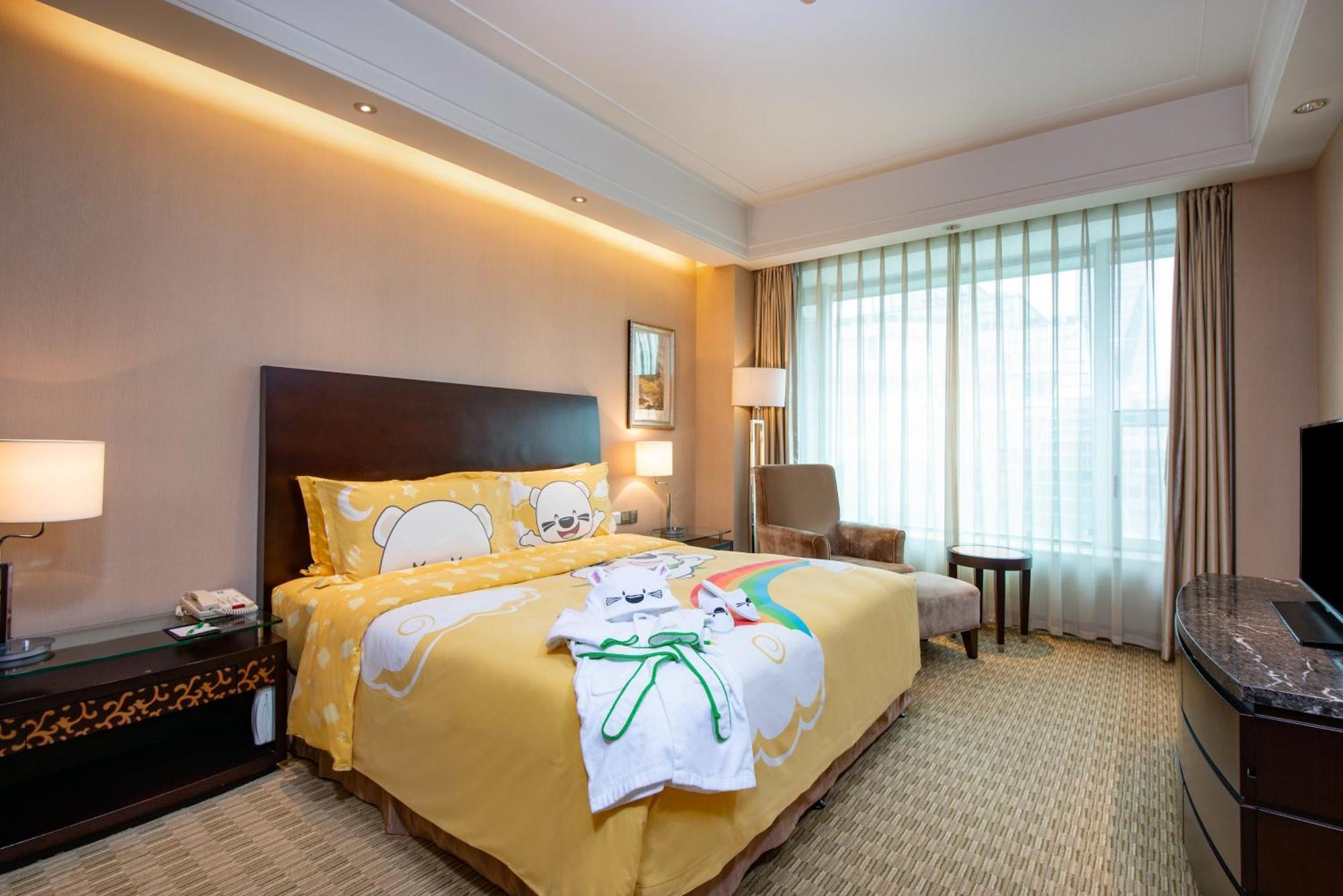 Holiday Inn Chengdu Century City-Easttower Exterior photo